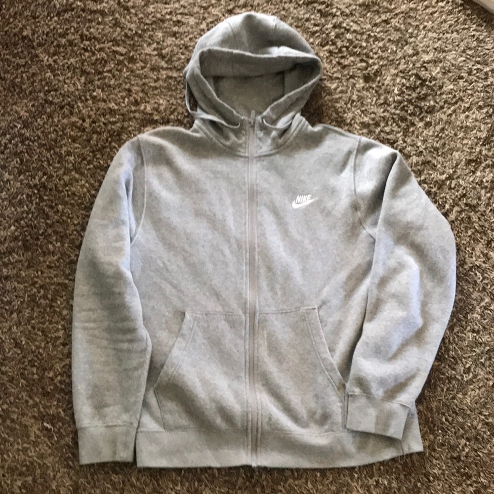 Men’s Nike Zipup hoodie